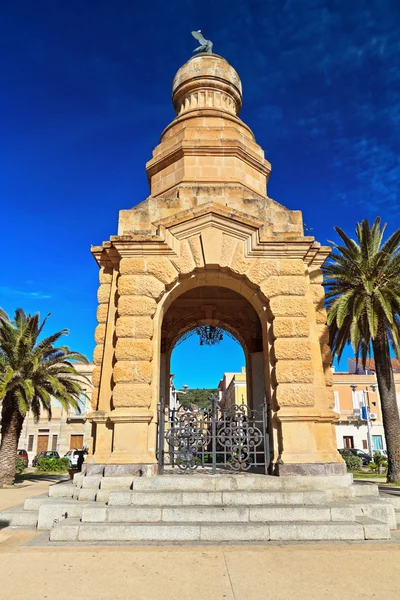 Carloforte - memorial de guerra — Fotografia de Stock