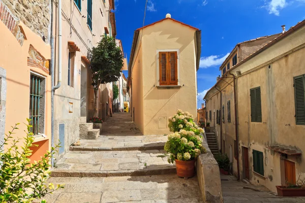 Elba Adası - marciana görünümünde — Stok fotoğraf