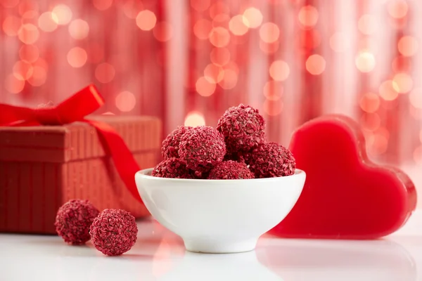 Raspberry chocolate truffles — Stock Photo, Image