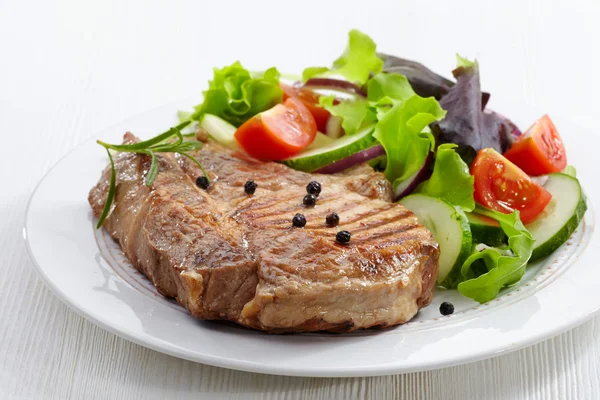 Steak de viande grillée — Photo