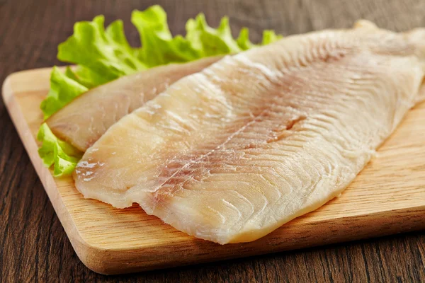 Čerstvé syrové rybí filé — Stock fotografie