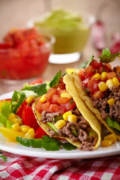 Meksika yemeği tacos — Stok fotoğraf