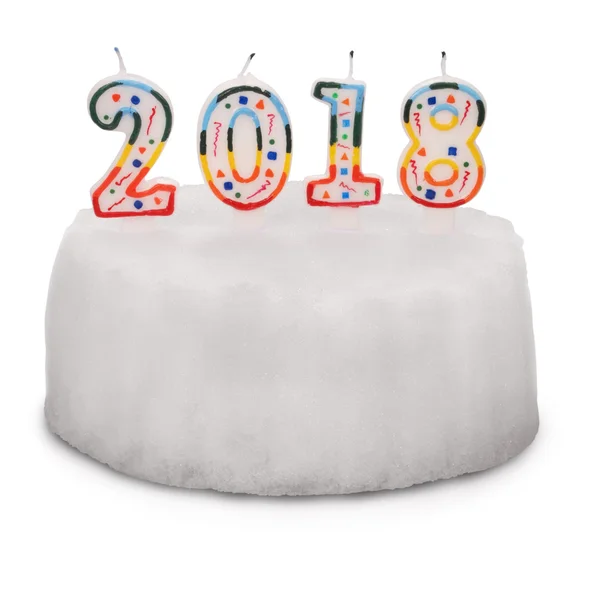 Білосніжний торт зі свічками. 2018 року. (Перекидання шляху ) — стокове фото
