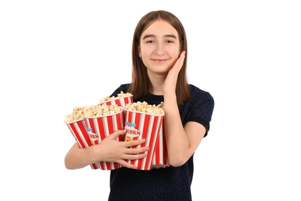 Retrato Uma Menina Bonita Segurando Balde Pipoca Branco Foto Alta — Fotografia de Stock