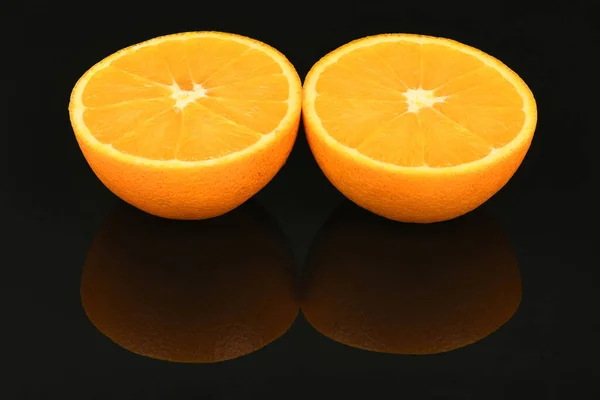 Perfekt Retuschierte Orange Isoliert Auf Schwarzem Acryl Hintergrund Foto Hoher — Stockfoto
