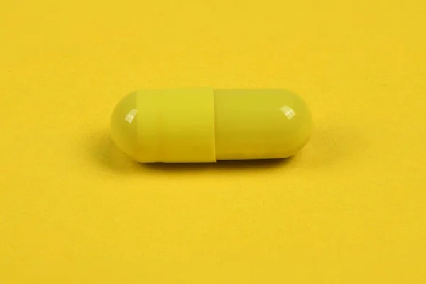 Pharmaceutical Pills Medicine People Health Heal Diseases Yellow Tablets Yellow — Stock Photo, Image