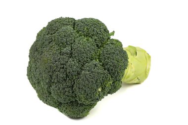 Brokoli beyaz arka planda izole edilmiş. Yüksek çözünürlüklü. Tam alan derinliği.
