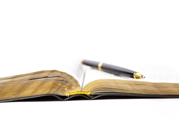 Books and pen — Stock Photo, Image