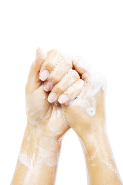 Beyaz arka plan üzerinde izole eller sabun