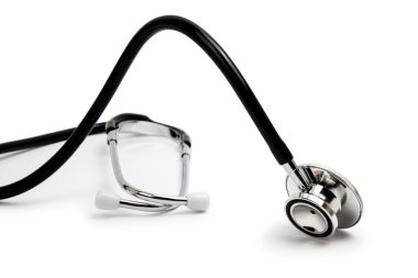 Beyaz bir arka planda stetoskop