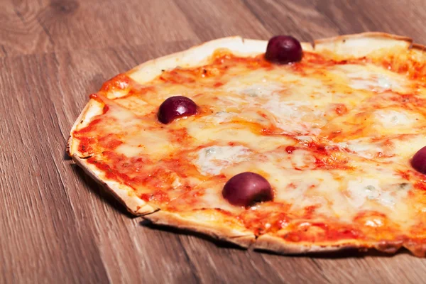 Pizza saporita — Foto Stock