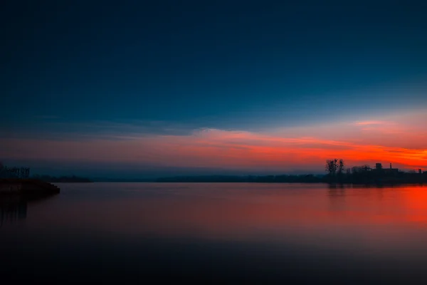 Bosque y el río — Foto de Stock