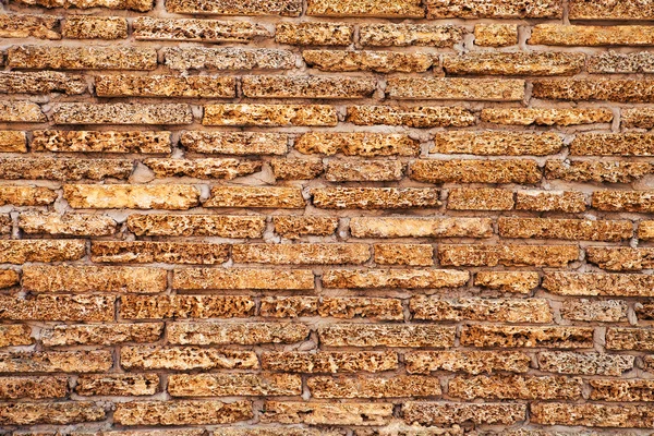 Vecchio muro di mattoni strofinato — Foto Stock