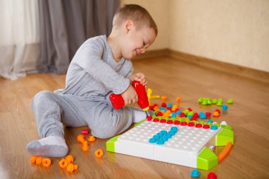 Çocuk çocuk Tasarımcısı ile çalış