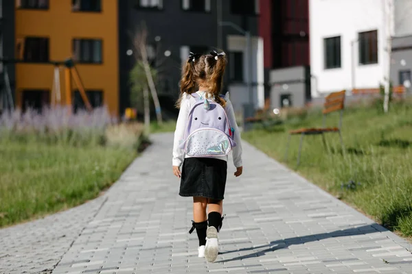 Little Girl Goes School Park Path Distance Education Concept — Fotografia de Stock