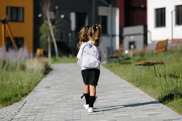 Little Girl Goes School Park Path Distance Education Concept — Zdjęcie stockowe