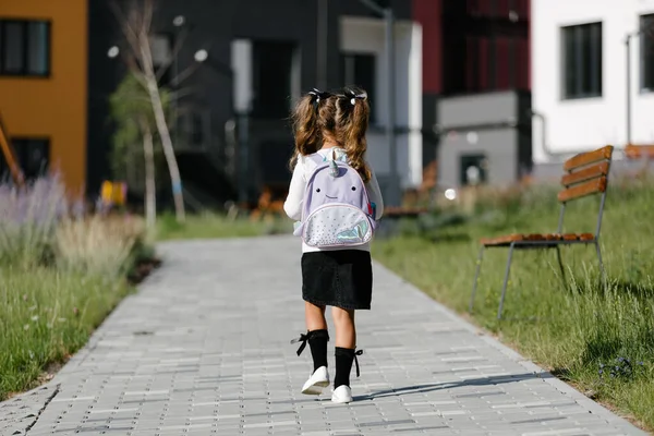 Little Girl Goes School Park Path Distance Education Concept — Zdjęcie stockowe