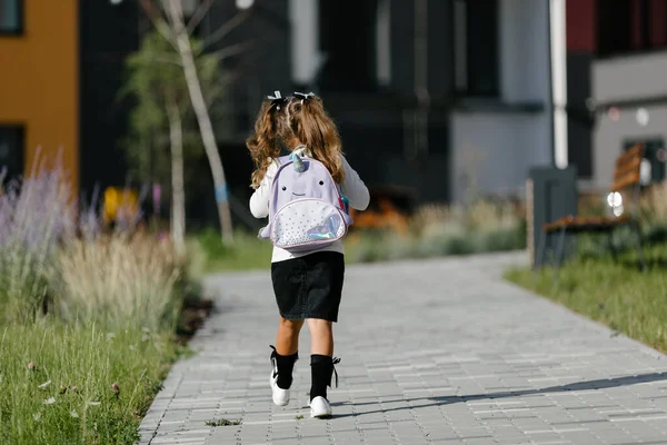 Little Girl Goes School Park Path Distance Education Concept — 스톡 사진