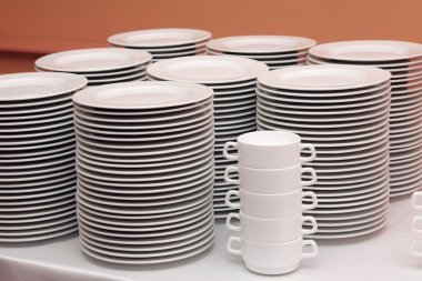 saf beyaz çanak çömlek