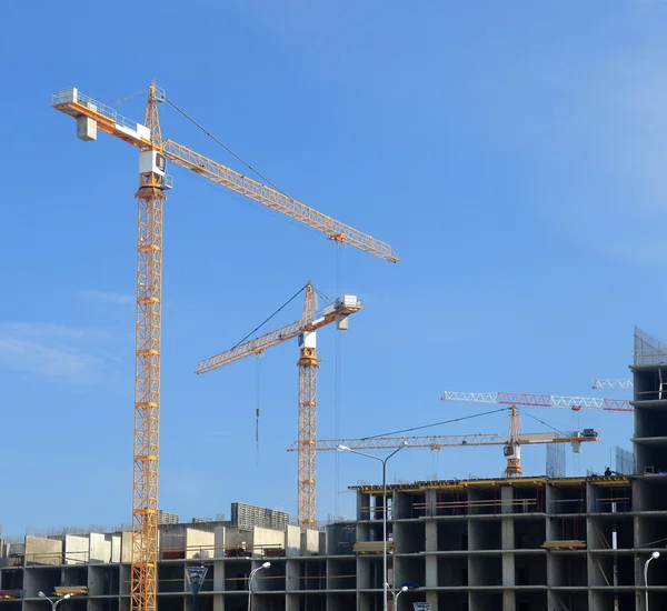 Edificio no terminado —  Fotos de Stock