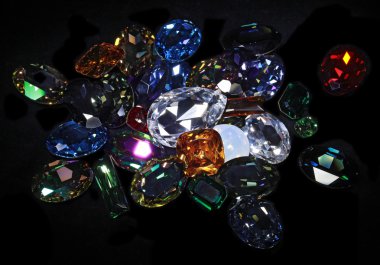 büyük kristal strasses