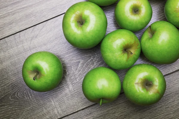 Maçãs verdes frescas — Fotografia de Stock