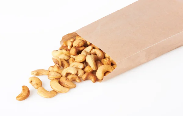 Орехи кешью в упаковке — стоковое фото