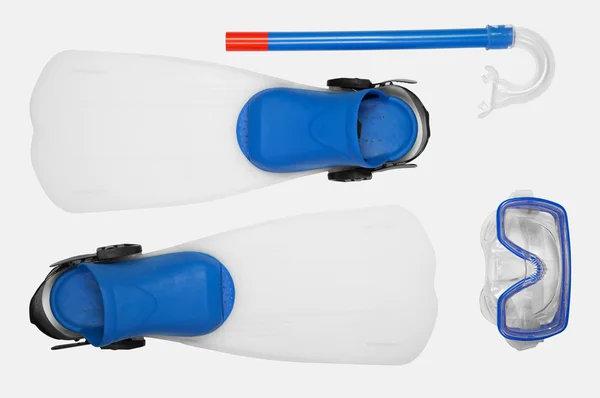 Snorkel, aletas y máscara para bucear — Foto de Stock