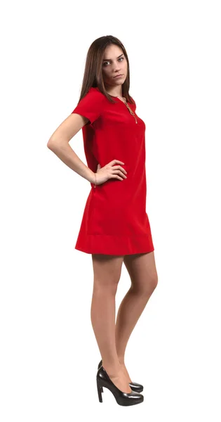 Atraktivní mladá žena v červených šatech — Stock fotografie