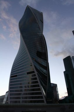 MOSCOW-CITY, MOSCOW, RUSSI- 6 NOWEMBER 2021: Moskova Uluslararası İş Merkezi 'nin Mimari, Detayları ve Görünümü - Rusya' nın başkenti Moskova 'daki ticari kalkınma.  