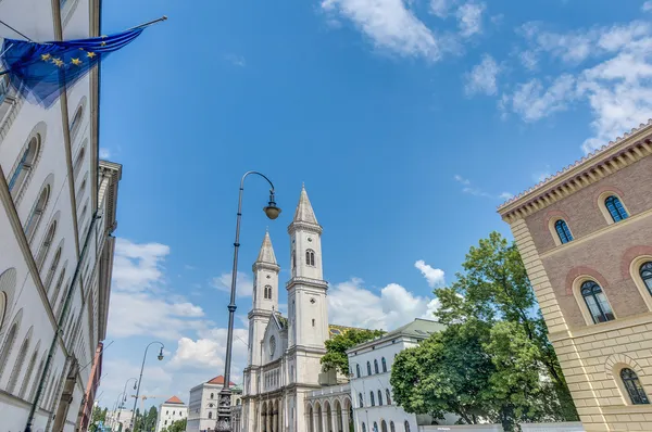 Εκκλησία του Αγίου ludwig στο Μόναχο, Γερμανία — Φωτογραφία Αρχείου