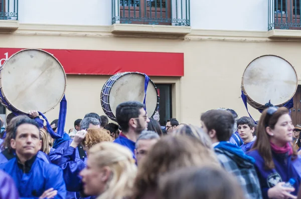 Tamborrada trumma samla på calanda, Spanien — Stockfoto