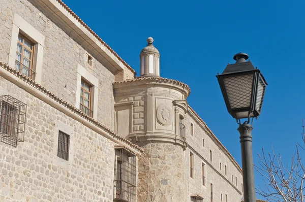 Verteidigungstürme auf avila, Spanien — Stockfoto