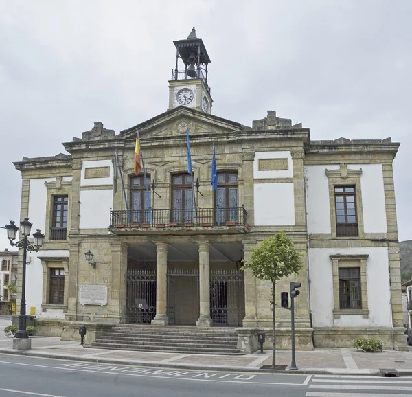 Cangas de Onis City-hall in Spain — Stock Photo, Image