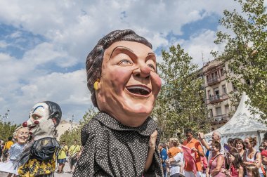 cercavila performans vilafranca del penedes festa büyük içinde