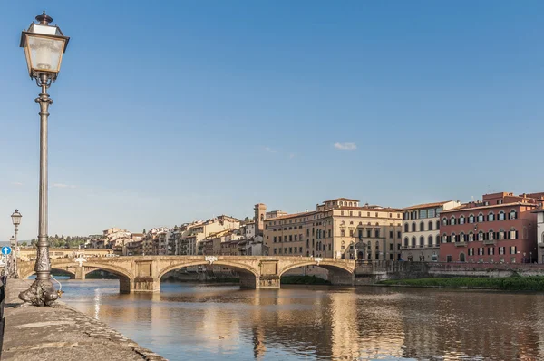 Bron ponte alla carraia i Florens, Italien. — Stockfoto