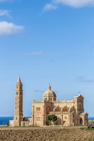 Ta 'pinu Kirche in der Nähe von gharb in gozo, malta — Stockfoto