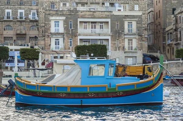 Senglea à partir de Birgu, Malte — Photo