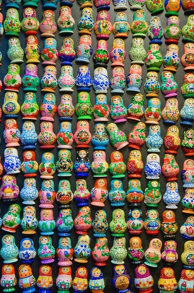 Matryoshka doll souvenirs. — Stock Photo, Image