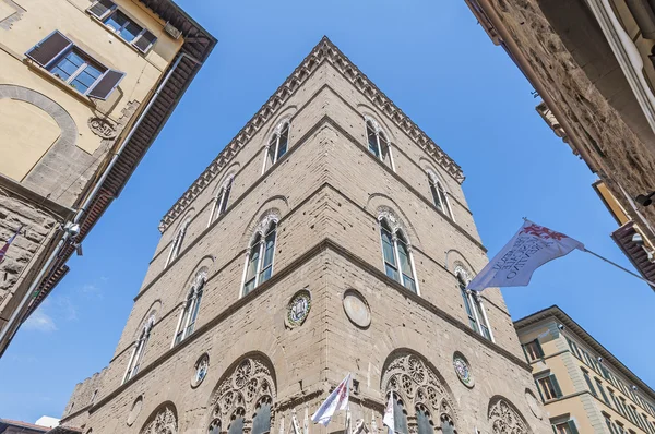 Orsanmichele は、フィレンツェ、イタリアでカルツァイウオーリ経由で教会. — Stock fotografie