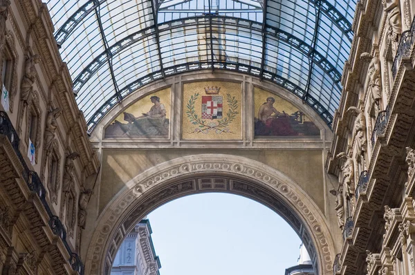 Vittorio Emanuele gallery at Milan, Italy — Stock Photo, Image