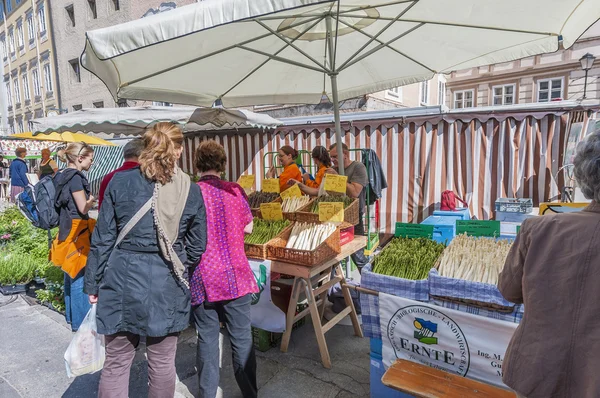 Markt in salzburg, österreich — Stockfoto