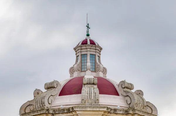 Sankt Pauls-katedralen i mdina, malta — Stockfoto