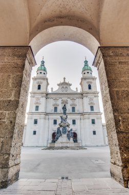 Katedral Meydanı (domplatz) bulunan Salzburg, Avusturya