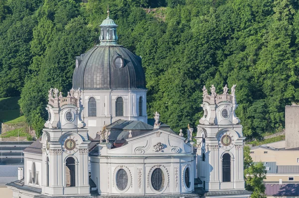 奥地利萨尔茨堡大学教堂 (kollegienkirche) — 图库照片