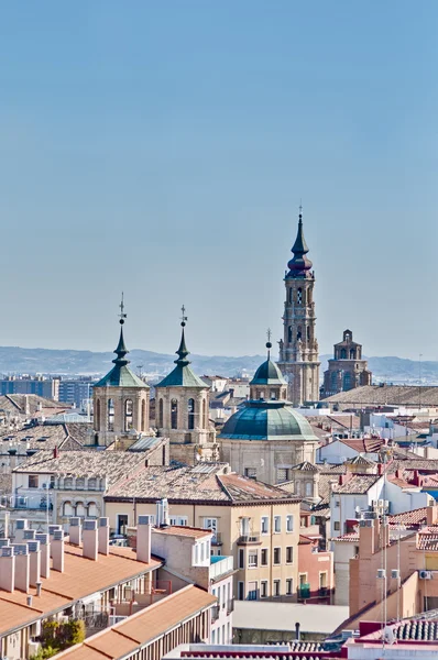 Bizim hanım pillar bazilikanın, zaragoza, İspanya — Stok fotoğraf