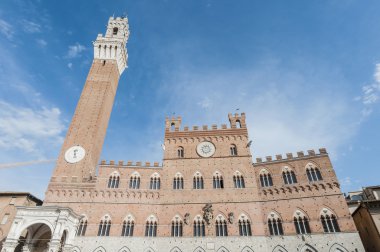 Genel Sarayı ve 's mangia kule Siena, İtalya