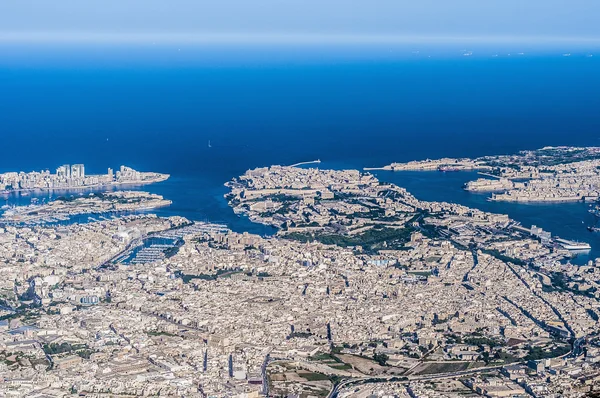 Долина на Мальте, как видно с воздуха . — стоковое фото