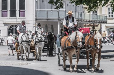arabası sokakta salzburg, Avusturya