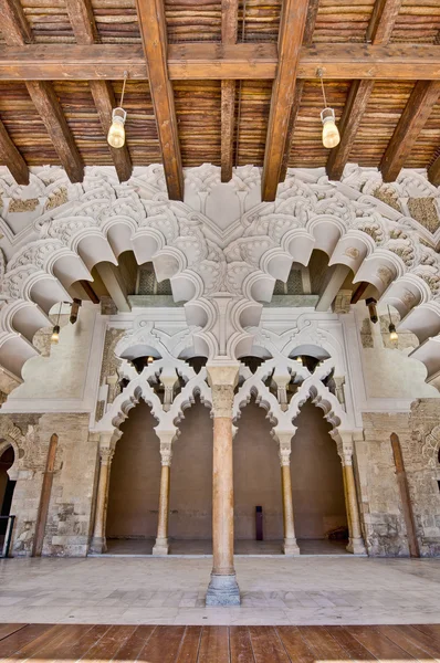 Aljaferia paleis in zaragoza, Spanje — Stockfoto